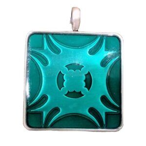 Green Celtic Cross Sun Pendant Vintage Silver Tone 3D Metallic Statement